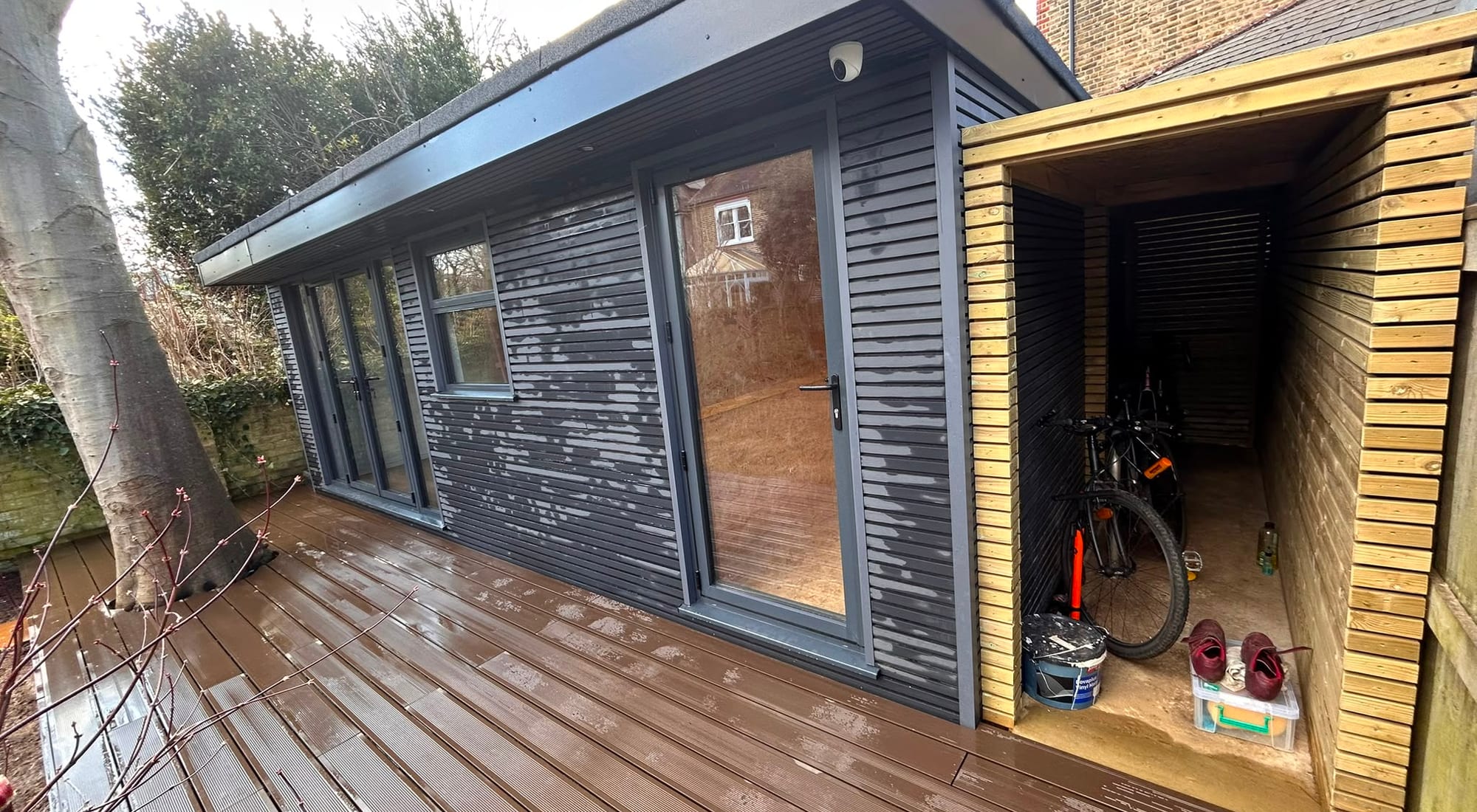 Garden Rooms by Hills Driveways & Patios in Berkshire & Surrey